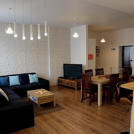 Fogra Travel Apartment クラクフ エクステリア 写真