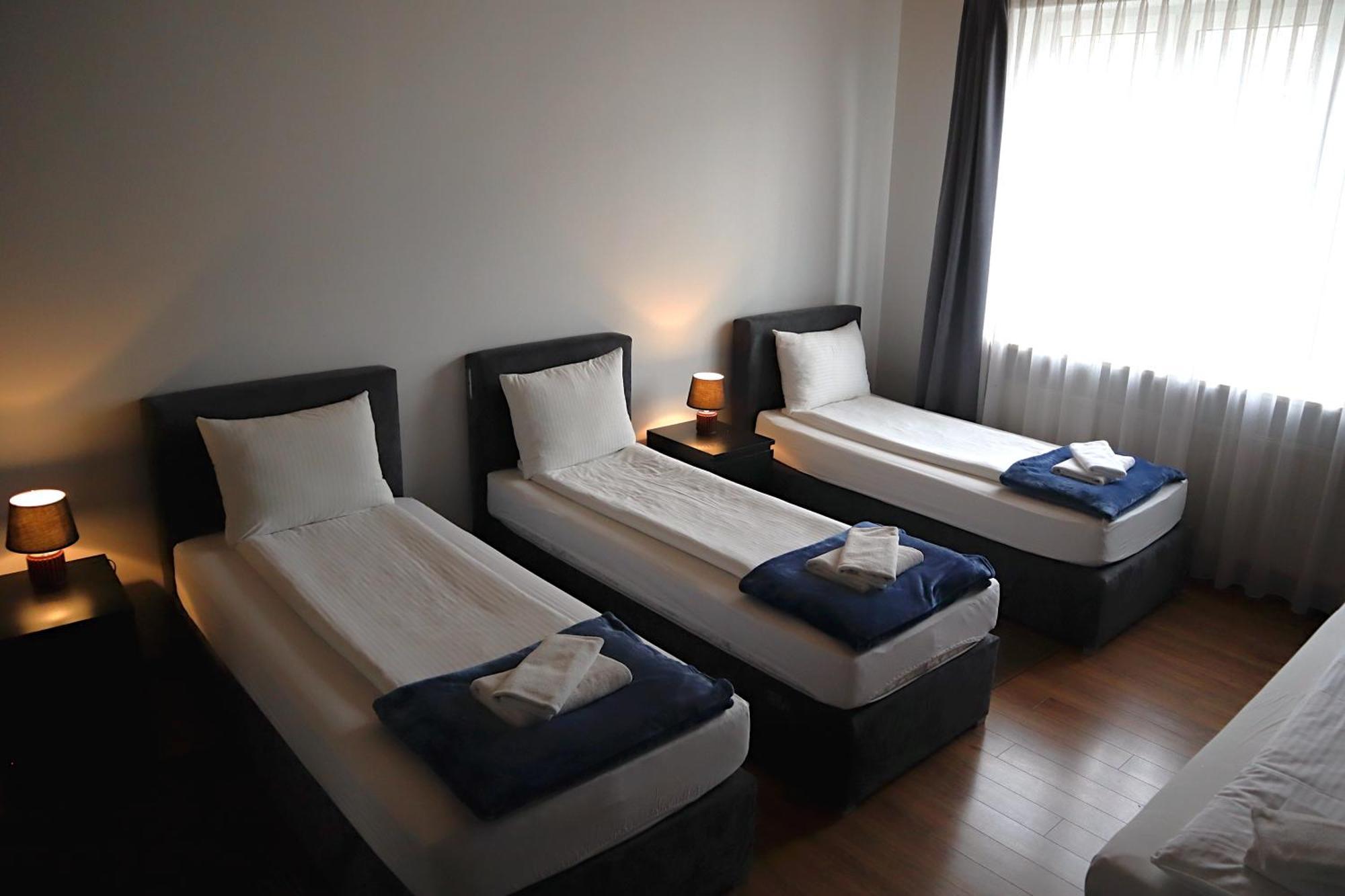 Fogra Travel Apartment クラクフ エクステリア 写真