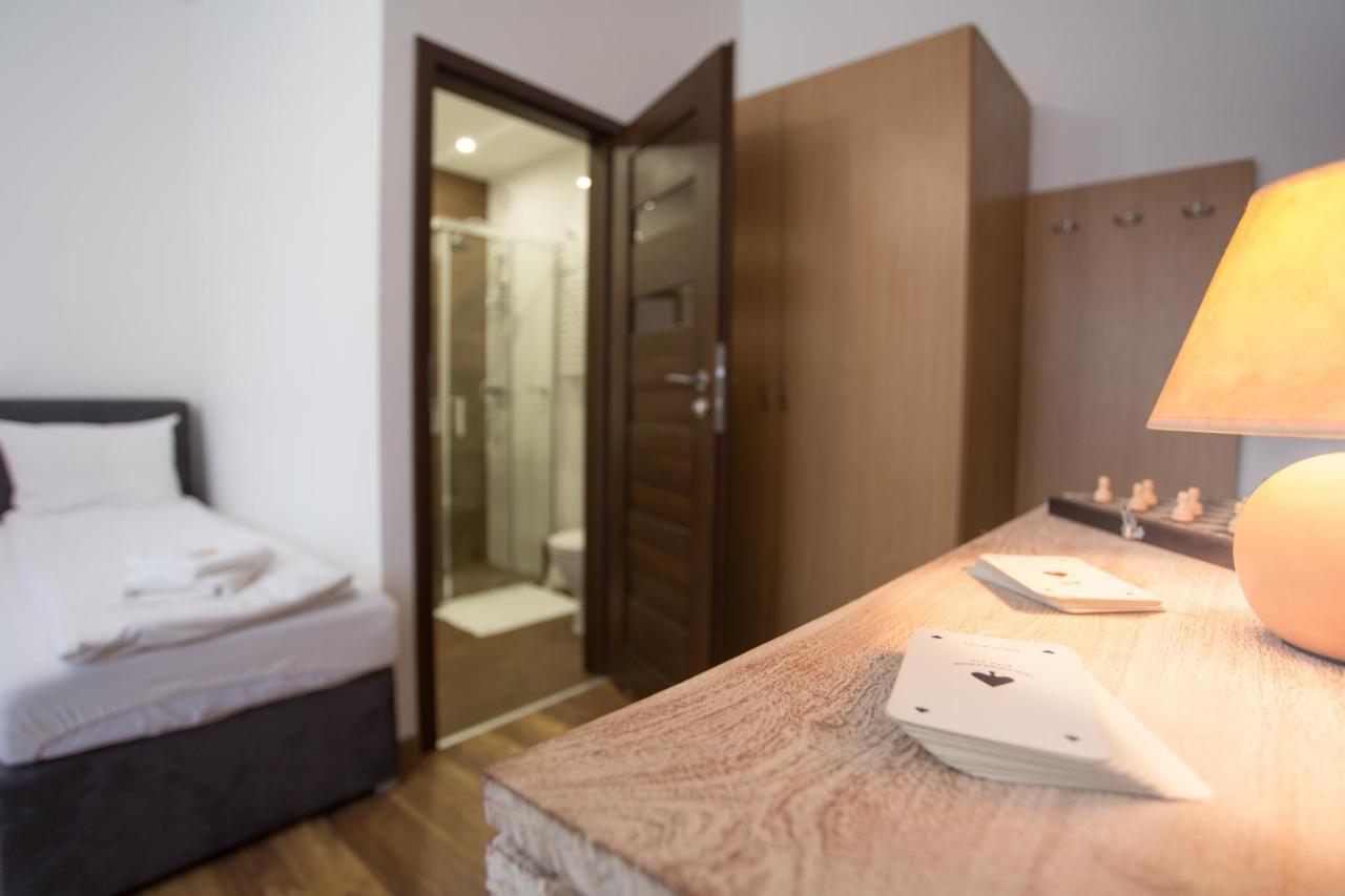 Fogra Travel Apartment クラクフ エクステリア 写真